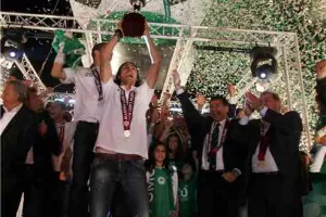 9 Μαΐου 2010 - 10 Μαΐου 2021/ 11 χρόνια και 1 ημέρα μετά... ΠΡΑΣΙΝΗ ΦΙΕΣΤΑ! (Φώτος)