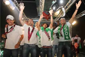 9 Μαΐου 2010 - 10 Μαΐου 2021/ 11 χρόνια και 1 ημέρα μετά... ΠΡΑΣΙΝΗ ΦΙΕΣΤΑ! (Φώτος)