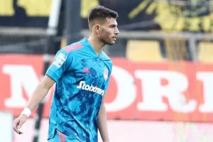 Ο Καλογερόπουλος 6ος νεότερος στην ιστορία του Ολυμπιακού
