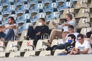 Έκτακτη συνεδρία στον Απόλλωνα και... διάσκεψη