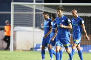 Κέρδισε την ΑΕΛ, "φορτώνει" για το κύπελλο! (φώτος)