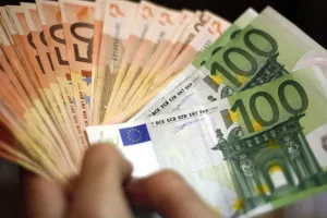 Μεροκάματο βοηθών διαιτητών!