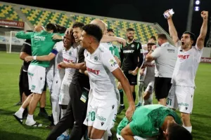 Διπλό στην "ΑΡΕΝΑ" και ΠΡΩΤΑΘΛΗΤΡΙΑ η ΟΜΟΝΟΙΑ!! (Φώτος)