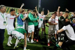 Διπλό στην "ΑΡΕΝΑ" και ΠΡΩΤΑΘΛΗΤΡΙΑ η ΟΜΟΝΟΙΑ!! (Φώτος)