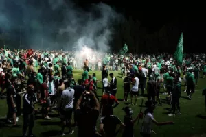 Ο... χαμός στο "Ηλίας Πούλλος" (ΚΑΙΝΟΥΡΓΙΟ ΦΩΤΟΡΕΠΟΡΤΑΖ)