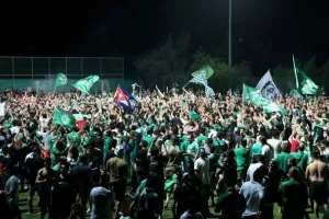 Ο... χαμός στο "Ηλίας Πούλλος" (ΚΑΙΝΟΥΡΓΙΟ ΦΩΤΟΡΕΠΟΡΤΑΖ)
