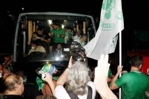 Ο... χαμός στο "Ηλίας Πούλλος" (ΚΑΙΝΟΥΡΓΙΟ ΦΩΤΟΡΕΠΟΡΤΑΖ)
