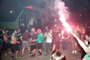 Ο... χαμός στο "Ηλίας Πούλλος" (ΚΑΙΝΟΥΡΓΙΟ ΦΩΤΟΡΕΠΟΡΤΑΖ)