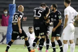 "Διπλό"... άλμα παραμονής με Ζάκπα! (Φώτος)