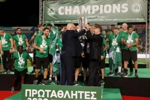Το "πράσινο" ΤΡΟΠΑΙΟ... στον ουρανό του ΓΣΠ! (Φώτος)