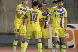 Βελτιώθηκε και καθάρισε με Ζαμπάλα, Ανουάρ και... "ομορφιές" Γεωργίου!