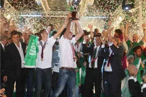 9 Μαΐου 2010 - 10 Μαΐου 2021/ 11 χρόνια και 1 ημέρα μετά... ΠΡΑΣΙΝΗ ΦΙΕΣΤΑ! (Φώτος)