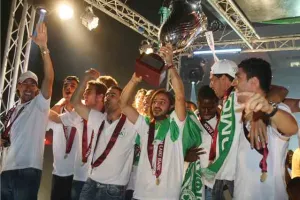 9 Μαΐου 2010 - 10 Μαΐου 2021/ 11 χρόνια και 1 ημέρα μετά... ΠΡΑΣΙΝΗ ΦΙΕΣΤΑ! (Φώτος)