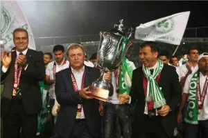9 Μαΐου 2010 - 10 Μαΐου 2021/ 11 χρόνια και 1 ημέρα μετά... ΠΡΑΣΙΝΗ ΦΙΕΣΤΑ! (Φώτος)