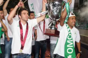 9 Μαΐου 2010 - 10 Μαΐου 2021/ 11 χρόνια και 1 ημέρα μετά... ΠΡΑΣΙΝΗ ΦΙΕΣΤΑ! (Φώτος)