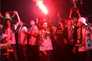 9 Μαΐου 2010 - 10 Μαΐου 2021/ 11 χρόνια και 1 ημέρα μετά... ΠΡΑΣΙΝΗ ΦΙΕΣΤΑ! (Φώτος)