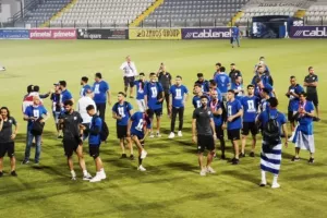 Στο "ΠΑΠ" οι Κυπελλούχοι και... ΑΠΟΘΕΩΣΗ! (Φώτος/Βίντεο)