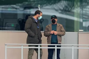 Συνθήματα κατά Αλαφούζου και παικτών από μερίδα οπαδών