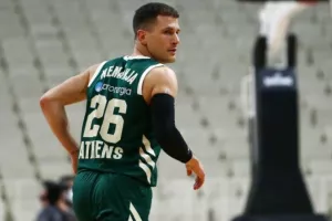 «Φυσικά και υπάρχει πιθανότητα να μείνω στον Παναθηναϊκό»