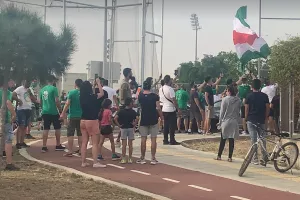 (ΒΙΝΤΕΟ/ΦΩΤΟΣ) Έκαναν... κερκίδα έξω από την ΑΡΕΝΑ