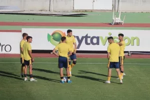 Μικροί... Λέοντες δίπλα στον Κέρκεζ