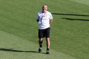 "Καθάρισε" με πεντάρα στο ντεμπούτο του Άγγελου (φώτος)
