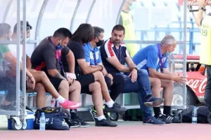 Αποχαιρέτησε... με "καρέ" (Φώτος)