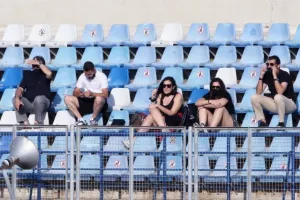 "Διπλό" στο "Στέλιος Κυριακίδης" και... έφυγαν για διακοπές! (φώτος)