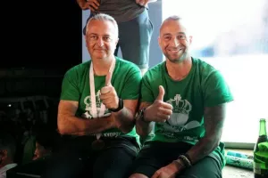 Στο "Ηλίας Πούλλος" και ΑΠΟΘΕΩΣΗ για τους Πρωταθλητές! (ΦΩΤΟΣ/ΒΙΝΤΕΟ)