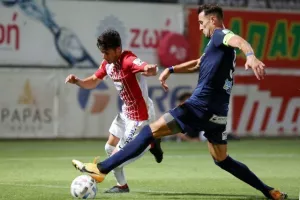 Η Δόξα έριξε 4 γκολ στη Νέα Σαλαμίνα και την έστειλε στη Β΄ Κατηγορία! (φώτος)