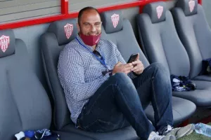Ανατροπή, καρέ και ΕΛΠΙΔΑ για Ερμή/ Βυσσινί... "ναυάγιο"! (Φώτος)