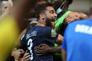 Η Δόξα έριξε 4 γκολ στη Νέα Σαλαμίνα και την έστειλε στη Β΄ Κατηγορία! (φώτος)