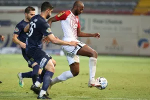 Η Δόξα έριξε 4 γκολ στη Νέα Σαλαμίνα και την έστειλε στη Β΄ Κατηγορία! (φώτος)