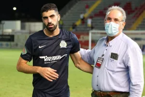 Η Δόξα έριξε 4 γκολ στη Νέα Σαλαμίνα και την έστειλε στη Β΄ Κατηγορία! (φώτος)