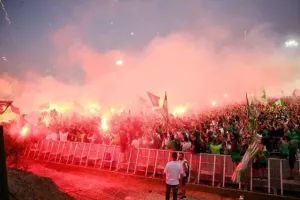 Στο "Ηλίας Πούλλος" και ΑΠΟΘΕΩΣΗ για τους Πρωταθλητές! (ΦΩΤΟΣ/ΒΙΝΤΕΟ)