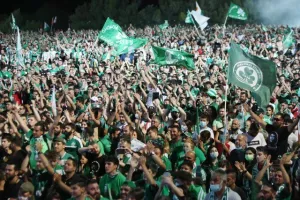 Στο "Ηλίας Πούλλος" και ΑΠΟΘΕΩΣΗ για τους Πρωταθλητές! (ΦΩΤΟΣ/ΒΙΝΤΕΟ)