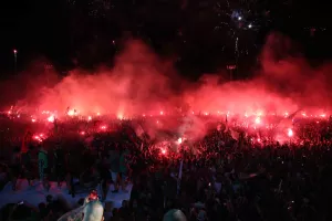 Oμονοιάτικο SHOW!