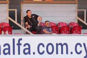 Ανατροπή, καρέ και ΕΛΠΙΔΑ για Ερμή/ Βυσσινί... "ναυάγιο"! (Φώτος)