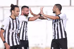 ΠΡΩΤΑΘΛΗΤΡΙΑ με γκολ στο 93' και ιστορική άνοδος!! (φώτος)