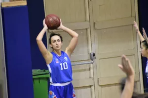 Μαζεμένες αποχωρήσεις στην Ανόρθωση