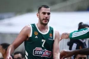 Τελευταία στιγμή θα κριθεί η συμμετοχή του Μποχωρίδη απέναντι στο Περιστέρι
