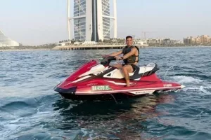 Με jet ski ο Πιέρος