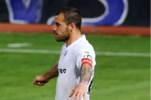 Το δώρο της Ανόρθωσης σε Καλτσά: "Ξέρουμε τι έκανες..." (βίντεο)