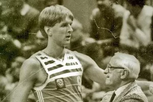Έντεν για το Ευρωμπάσκετ ’87: «Δύο Έλληνες μας προσέφεραν λεφτά για να χάσουμε στον τελικό»
