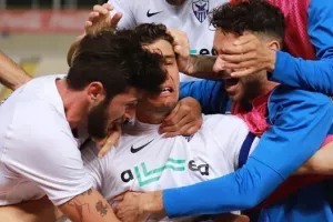 ΒΙΝΤΕΟ/Το γκολ και η συγκίνηση Αρτυματά!