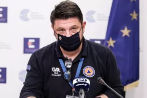 Στον "αέρα" οι εκλογές της ΕΟΚ: Απαγορευτικό από Χαρδαλιά