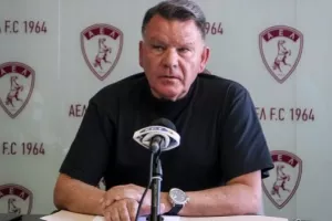 Κούγιας: "Ο ΠΑΣ Γιάννινα κοροϊδεύει ολόκληρο το ελληνικό ποδόσφαιρο από το 2015"