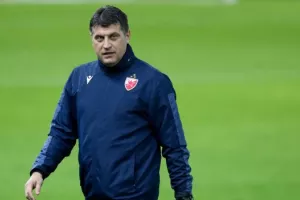 ΑΕΚ: Έτοιμος ο Μιλόγεβιτς αν πει "όχι" ο Ρεμπρόφ