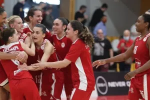 Ερασιτέχνης Ολυμπιακός: "Τα ψωμιά σας τελείωσαν"