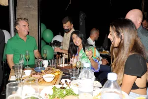 ΦΩΤΟΡΕΠΟΡΤΑΖ Ομόνοιας/Δείπνο... πρωταθλητών!